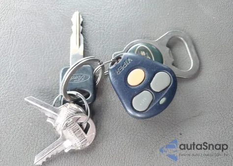 2003 Ford F-250 Lariat/Xl/Xlt z USA, uszkodzony, nr VIN 3FTNX21L03MB41450